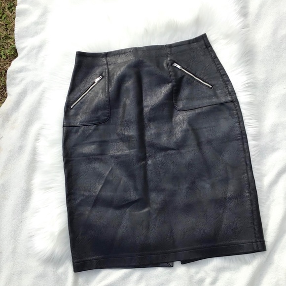Zara Dresses & Skirts - Zara Black Vegan Leather Skirt